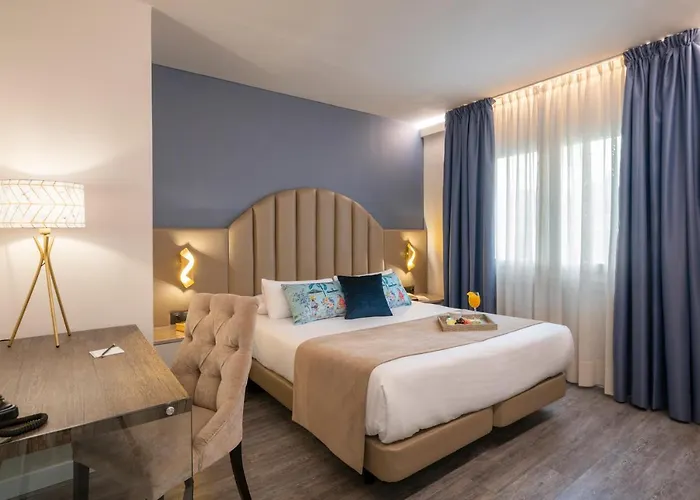 Aparthotel Palacete De Alamos Málaga